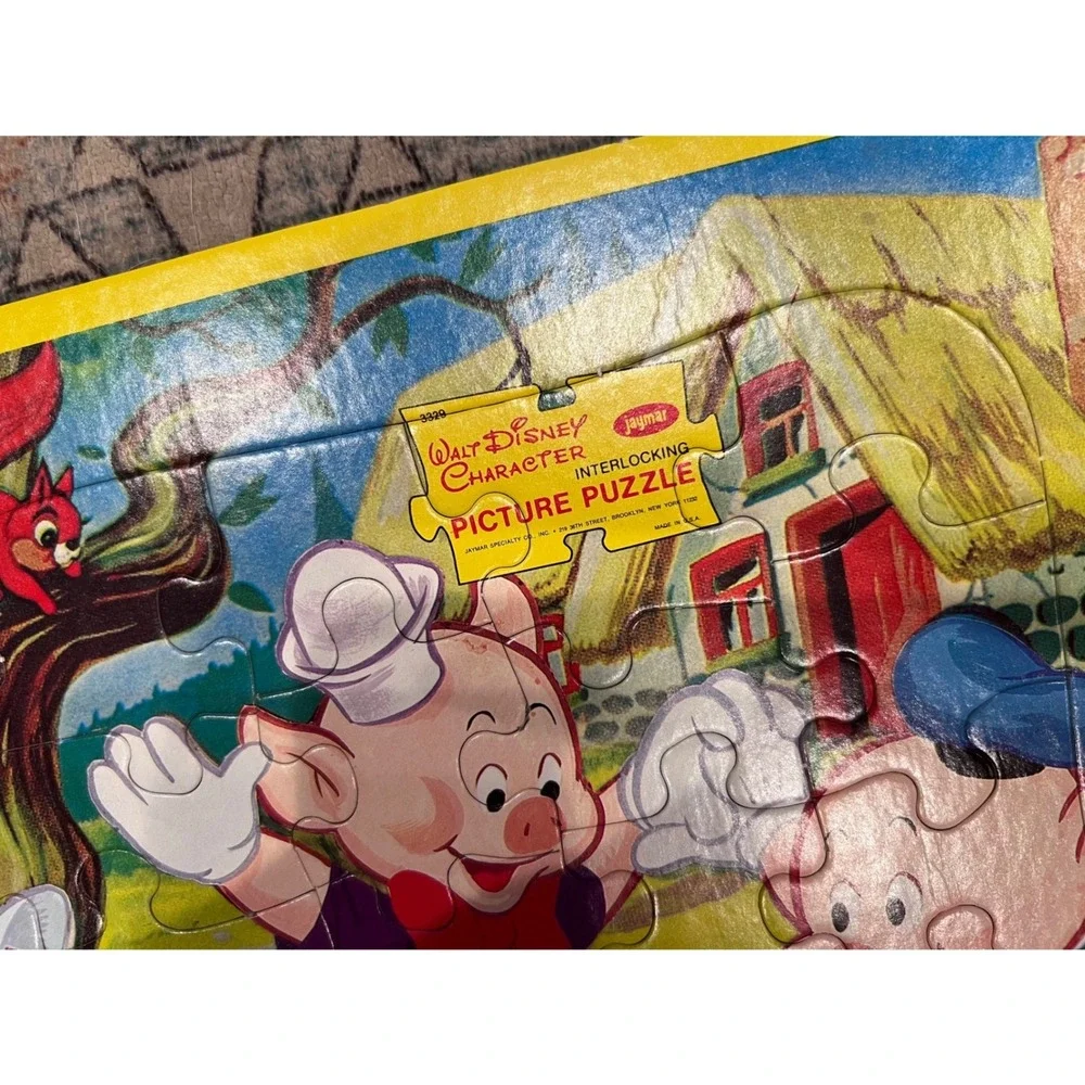 Vintage Jaymar Walt Disney Interlocking Picture Puzzle Three Little Pigs 1960s